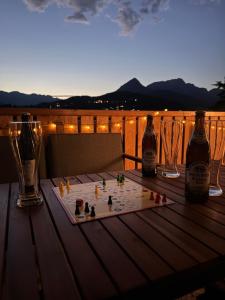 Neubau, Bergpanorama, gute Lage, Tiefgarage