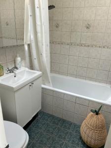 Cosy family home with parking in Reykjavik