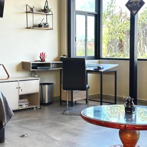 Apartment & studio with city views