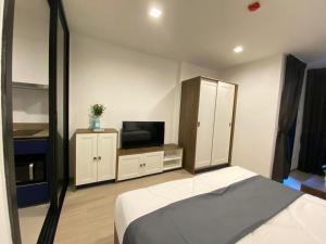 Luxury Resort Style 1 Bedroom Studio near Central