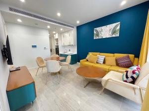 Hillside residence Phu Quoc, sea &firework view