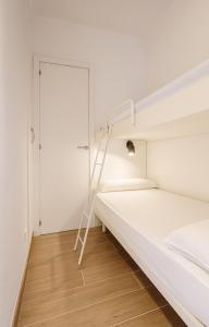 Apartamento con Jardín a 30 segundos de la playa