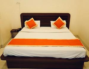 RADHIKA INn