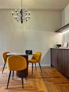 Roma 77 Luxury Suite