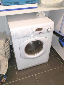 Maisons de vacances Glorious chalet 200m ski resort slopes view : photos des chambres