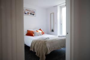 Spacious 3Bed 3Bath 7 Mins Walk To Tube London Home Away From Home Stays