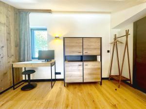 Maisons de vacances Prestigious ski chalet 900m Olympes gondolas : photos des chambres