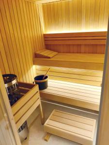 Maisons de vacances Prestigious ski chalet 900m Olympes gondolas : photos des chambres