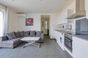 Villas Maison a 2 pas de Lyon Centre proche tram, metro : photos des chambres