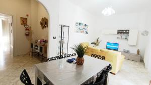 THALNA APARTMENT, Casa Vacanza Porto Cesareo Centro