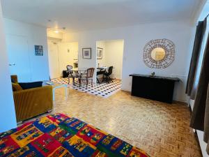 Modern City Living in the Golden Square Mile