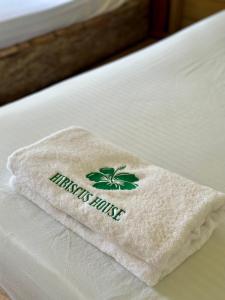 Hibiscus House Nuquí