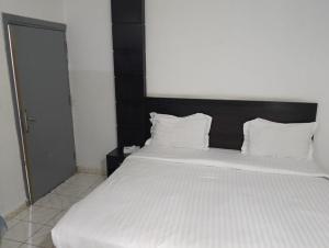 شقق سعادة الرياض للشقق الفندقيه