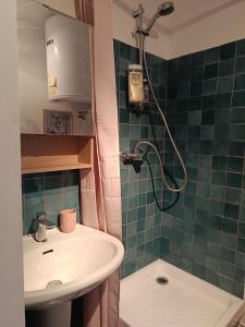 Appartements Studio avec vue sur les montagnes a 2 minutes d-un lac : photos des chambres