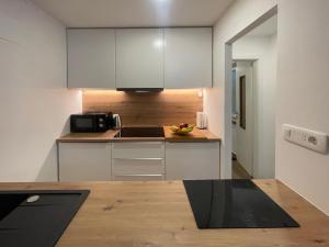 Apartments KrAnJ - Family apartment Jurček