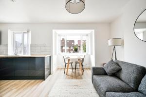 Host My Nest - 1 Bed Apartment with Parking Wembley