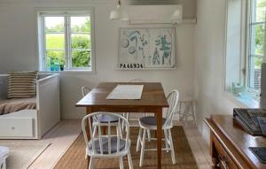 Stunning Home In Grönahög With Wifi