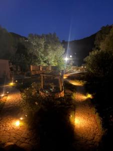 Habitación jardín junto al río