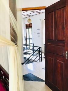 Summer House Mirissa