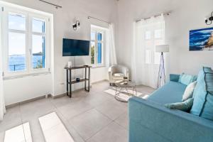 Aegean Beachfront Suite - Chora, Andros