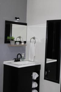 Preciados Loft Cold AC best WIFI