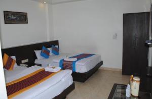 Family Hotel Seven Seas New Delhi Railway Station