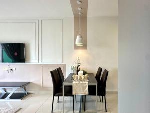 Family Suite Daya KSL Residence 3B3B