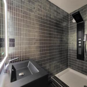 Appartements Studio Art-24 Porte du Luxembourg GARE : photos des chambres