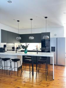 Appartements Luxe Capitol-Parking & Clim & Jacuzzi & Ascenseur : photos des chambres