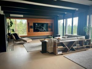 Hillside Polar Villa