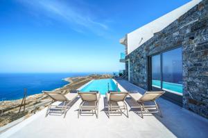 Hilltop Luxury Villas with Private Pool and Sea View