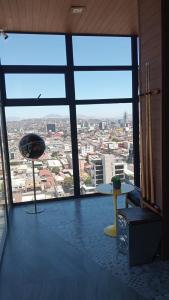 Penthouse Av Revolution