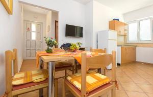 1 Bedroom Amazing Apartment In Srima