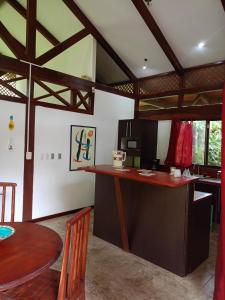 Hotel Kenaki Lodge