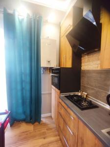 Студийка 33 м, с балконом возле моря