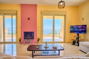 Villa Kallisti - Sea View & Private Pool