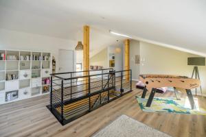 Maisons de vacances Magnificent wood-frame villa near the ocean : photos des chambres