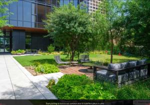 Sky High at Beaudry 2 Bed Apt WITH FREE PARKING