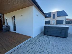 Wonder Lelle - Balaton Retreat