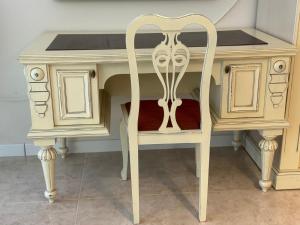 Luxury Coastal Dreams Apartment