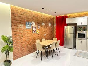 اتمنى زيارة سعيدة وحياك الله ضيفي الموقع المخواة