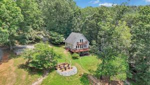 Lakefront 3BR with Dock, Fire Pit, Lawn Games, and Game Room