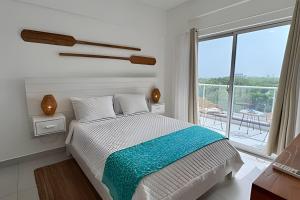 Caribbean Ocean Breeze Beach Condo!