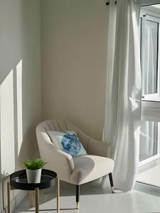 Caribbean Sea Waves View, Beachfront Apt.