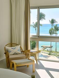 Caribbean Sunscape Beachfront Apartment