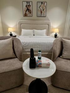 A luxurious studio in a distinctive and quiet place