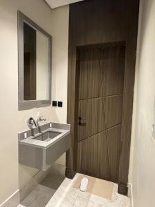 A luxurious studio in a distinctive and quiet place