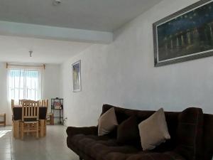 Casa de descanso, negocios, nin̈os, mascota, facturamos