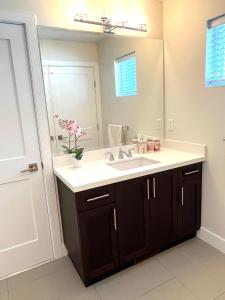 European-American Style Suite
