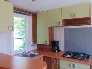 Mobil home confortable 8 personnes avec terrasse - API-1-52-684